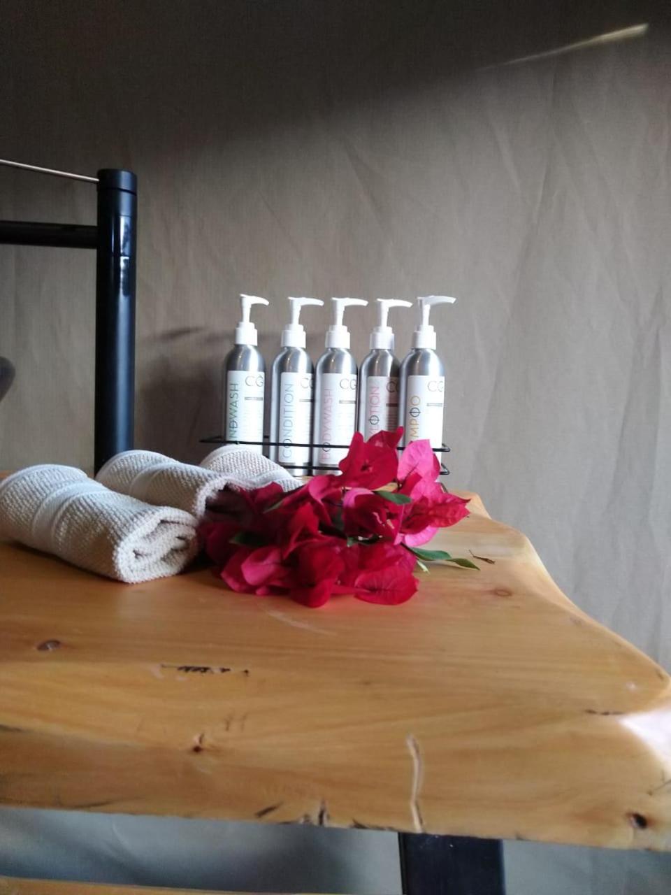 Olkinyei Mara Tented Camp Talek Екстер'єр фото