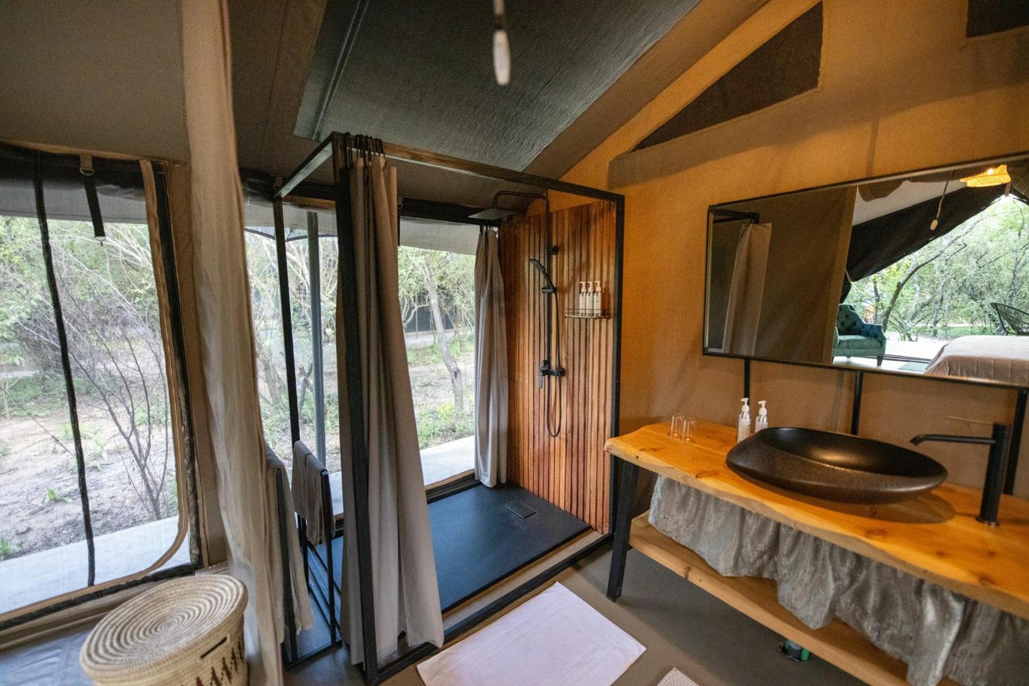 Olkinyei Mara Tented Camp Talek Екстер'єр фото