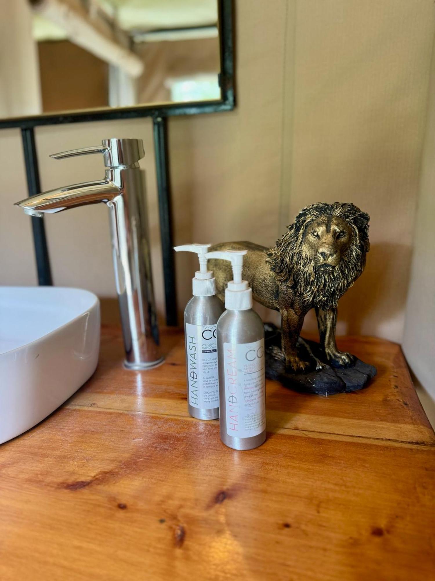 Olkinyei Mara Tented Camp Talek Екстер'єр фото