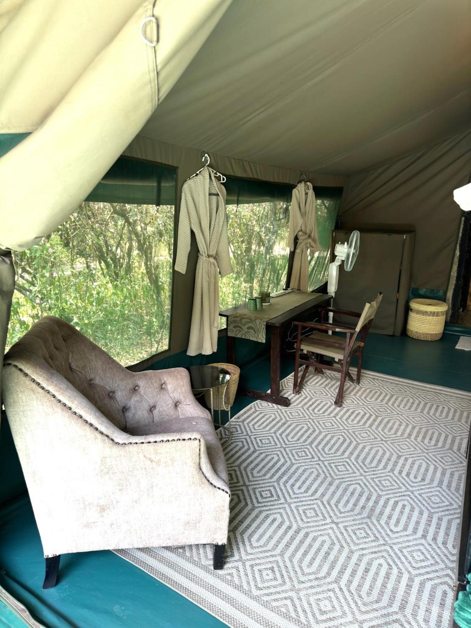 Olkinyei Mara Tented Camp Talek Екстер'єр фото
